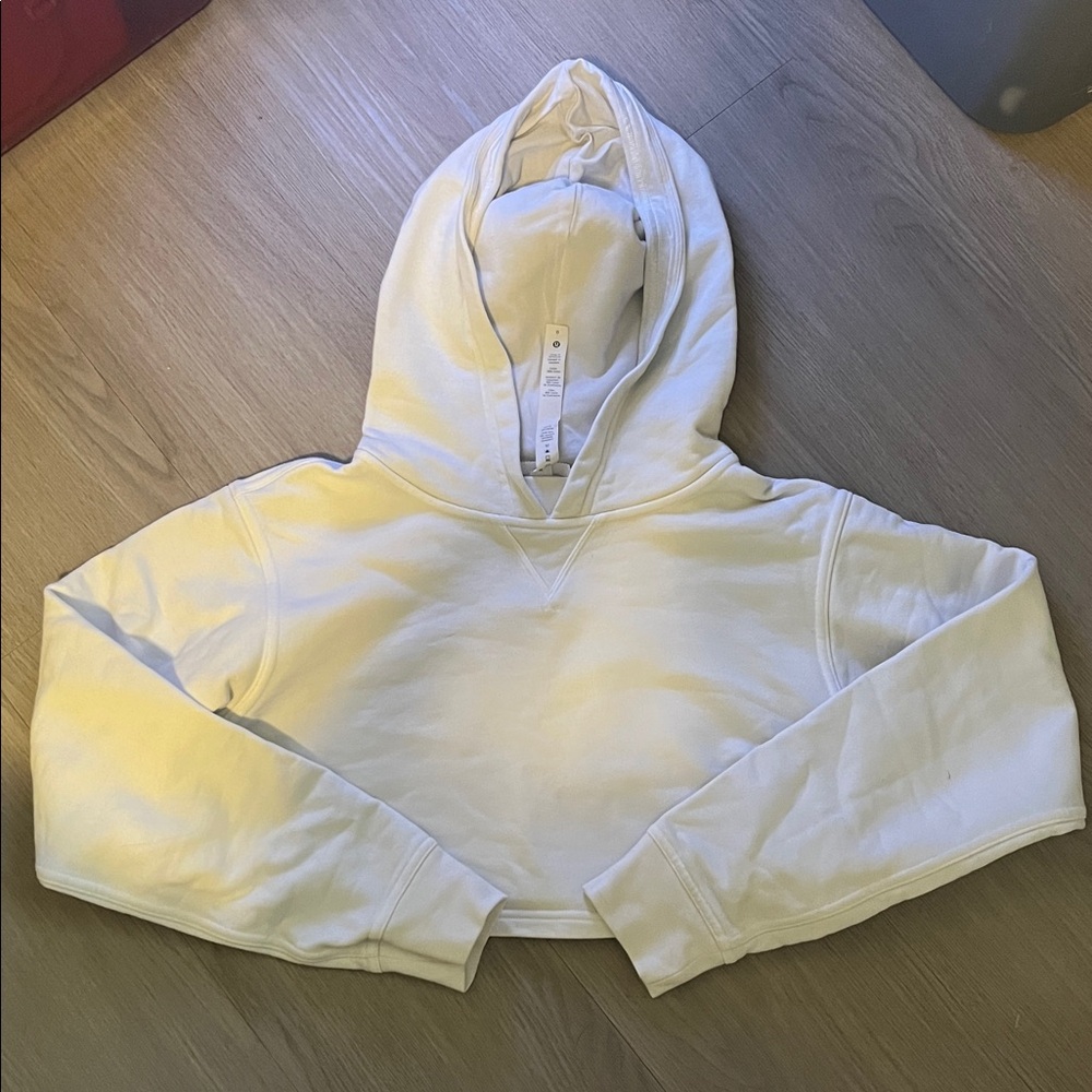lululemon cropped hoodie